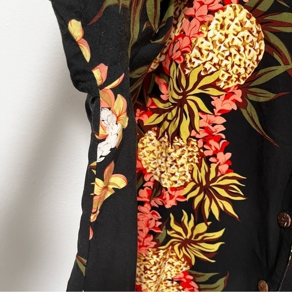 VINTAGE Hilo Hattie The Original Hawaiian Shirt Pineapple Floral Size 2XL - Picture 6 of 7